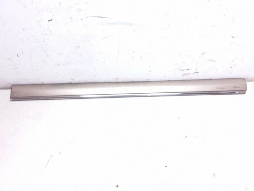 Esiukse liist (mold) A2106900462