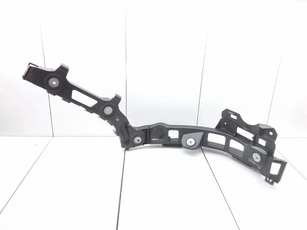 Bumper support mounting bracket corner – Opel Zafira B (2005-2014)