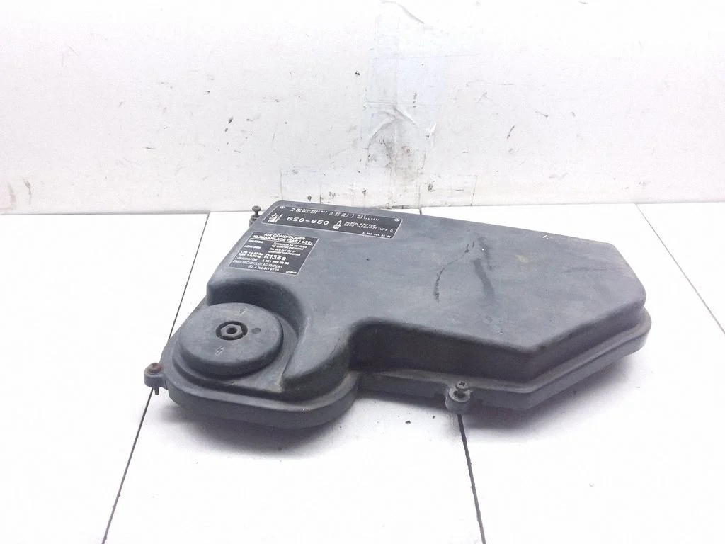 Fuse box cover A2028176920