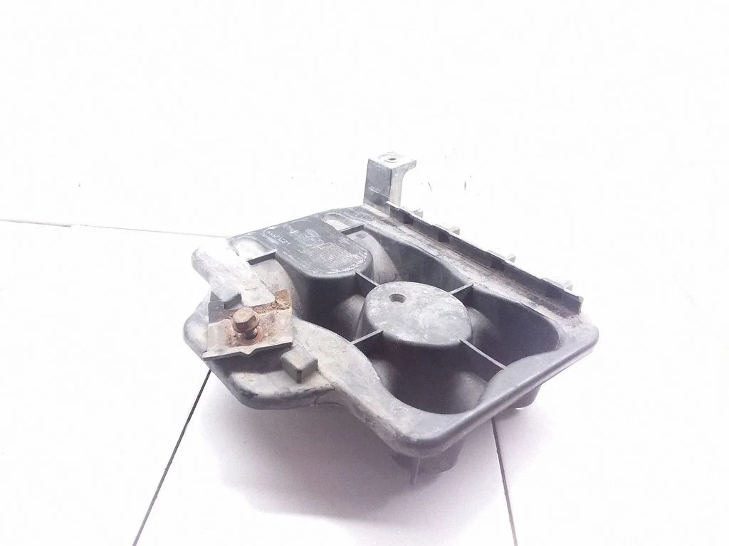 Battery tray – Seat Toledo II (1M) (1998-2006)