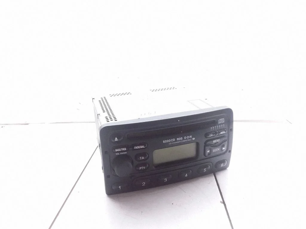 Raadio / CD/DVD-mängija / navigatsioon – Ford Galaxy (2000-2006)