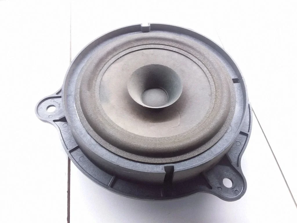 Front door speaker – Nissan Primera (2002-2007)