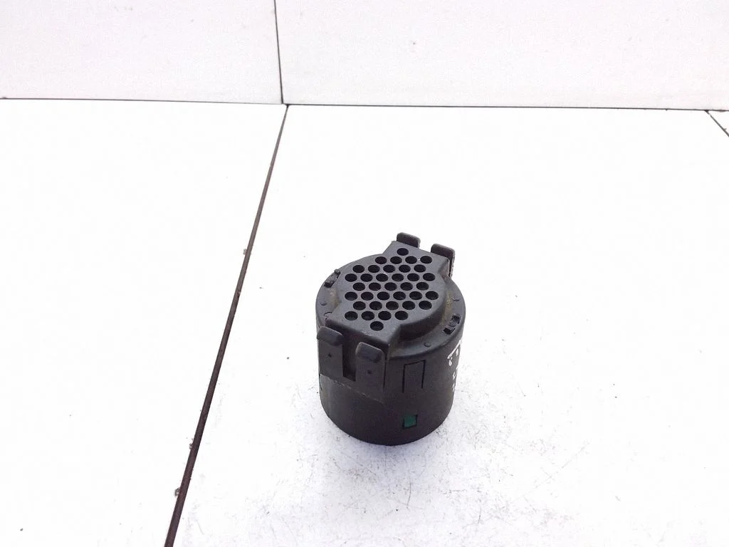 Alarm system siren – BMW 5 Series E39 (1996-2003)