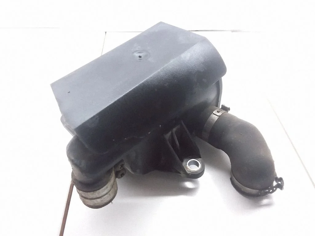 Karteriventilatsioon/-toru(d)/-voolik(ud) – Volvo S40, V40 (1995-2004)