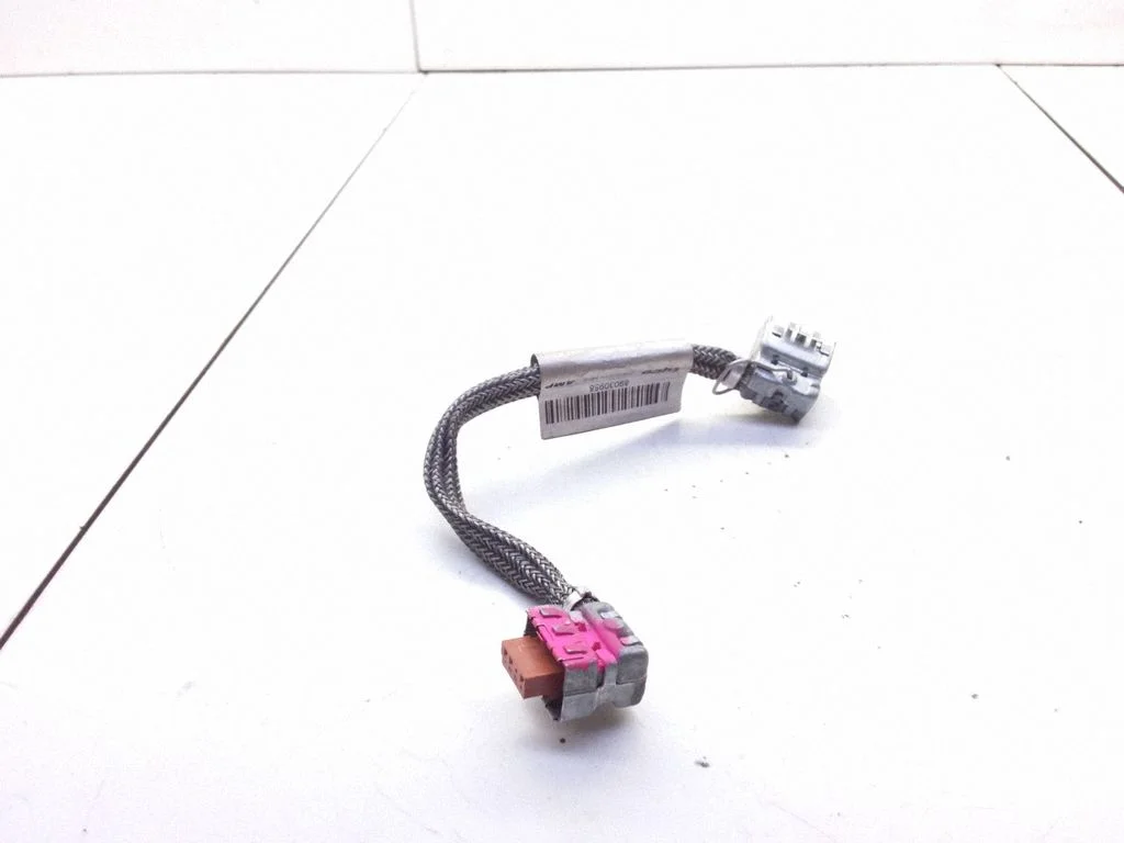 Headlight/headlamp wiring loom/harness 89030958