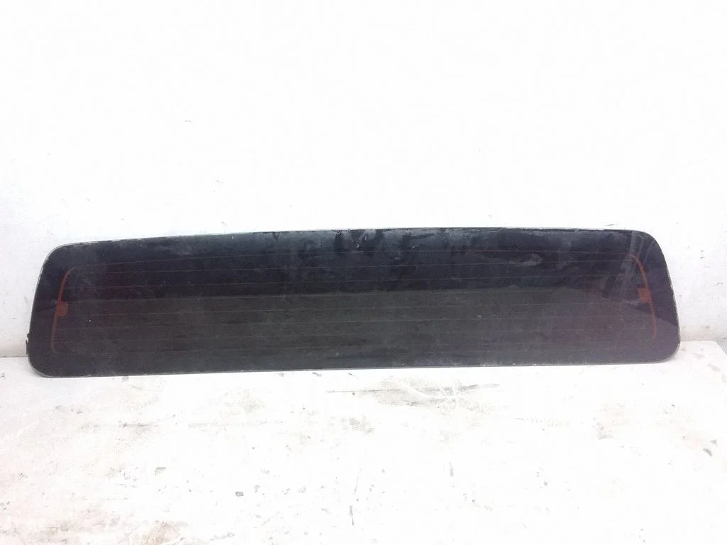 Rear windscreen/windshield window – Toyota Hilux (AN10, AN20, AN30) (2008-2011)