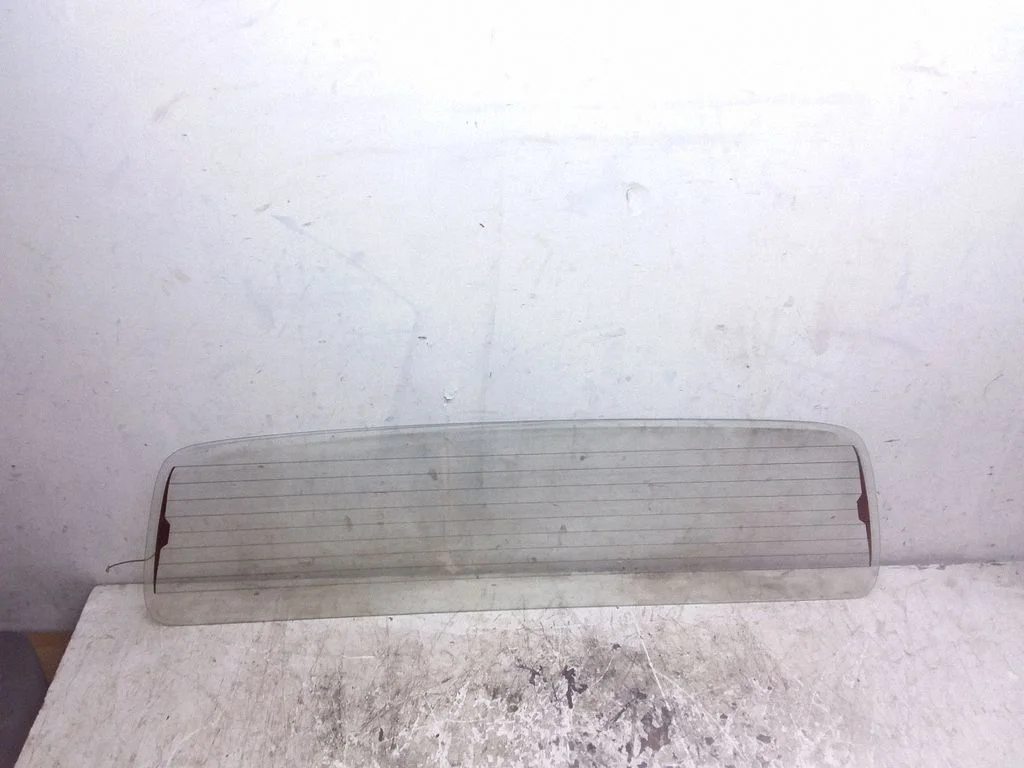 Rear windscreen/windshield window – Ford Ranger (2007-2011)