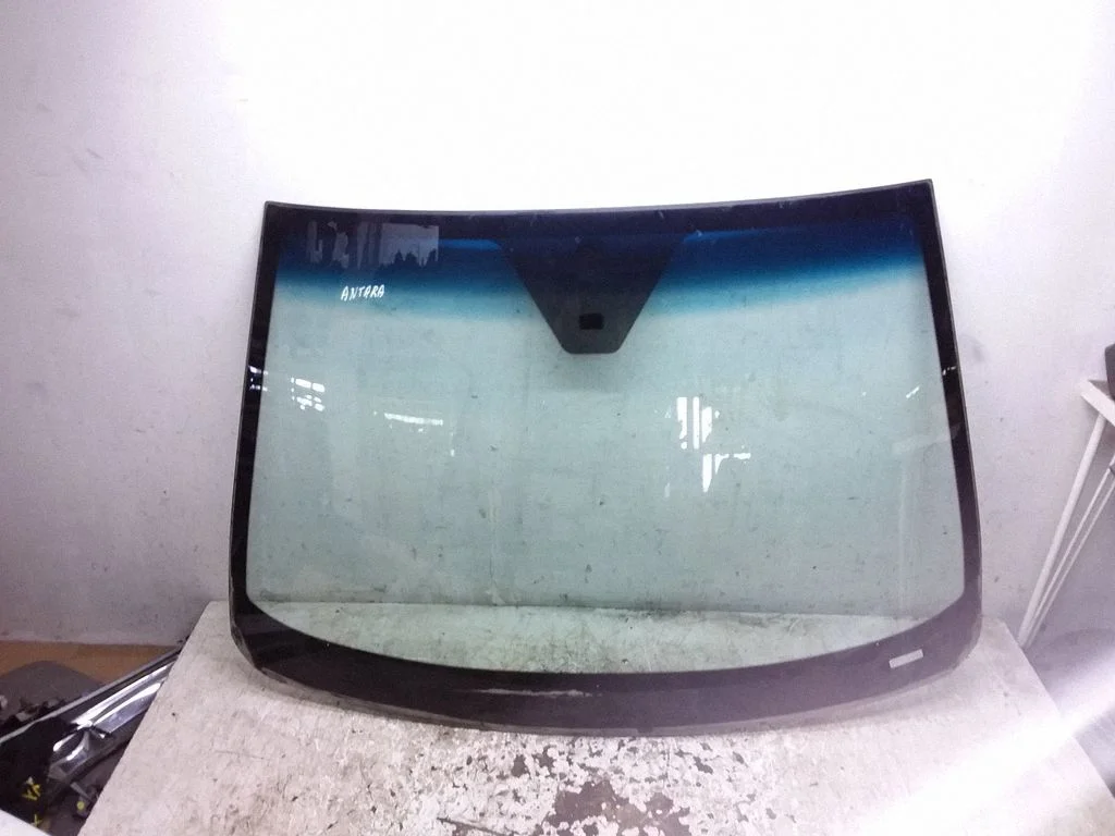 Front windscreen/windshield window – Opel Antara (2006-2016)