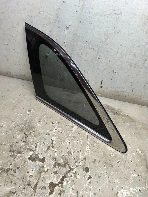 Rear side window – KIA Sorento (2015-2020)