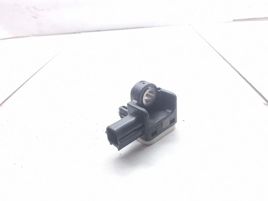 Drošības spilvenu trieciena sensors – Ford Focus C-MAX (2003-2010)