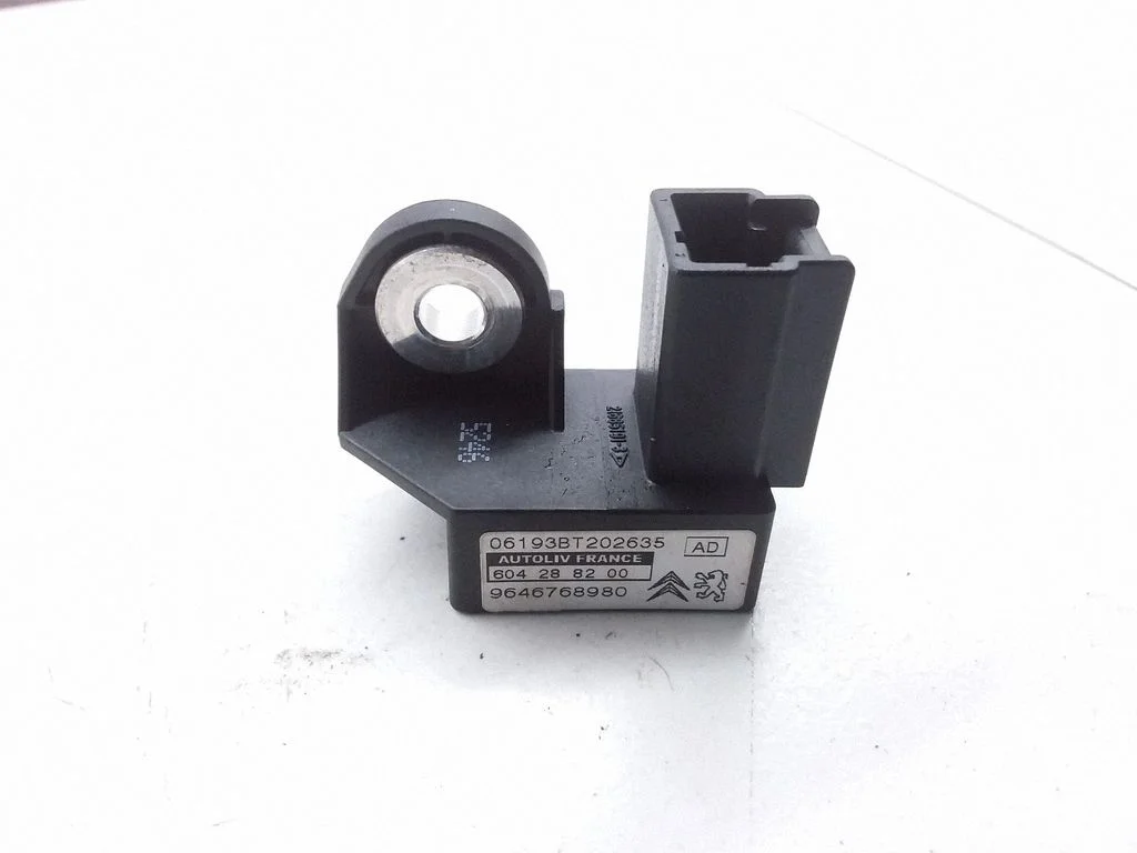 Airbag deployment crash/impact sensor – Citroen C4 I (2004-2010)