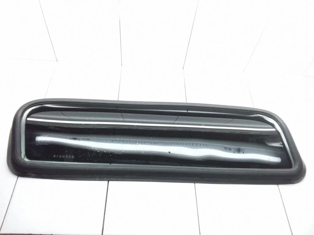 Rear side window – Land Rover Discovery (1989-1998)