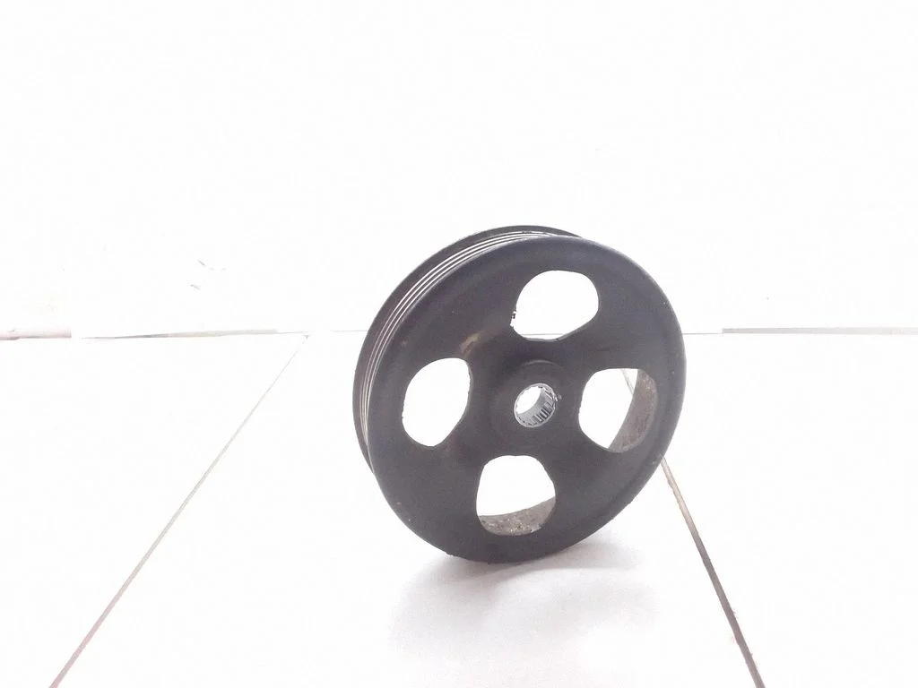 Power steering pump pulley – Subaru Forester SF (2000-2003)
