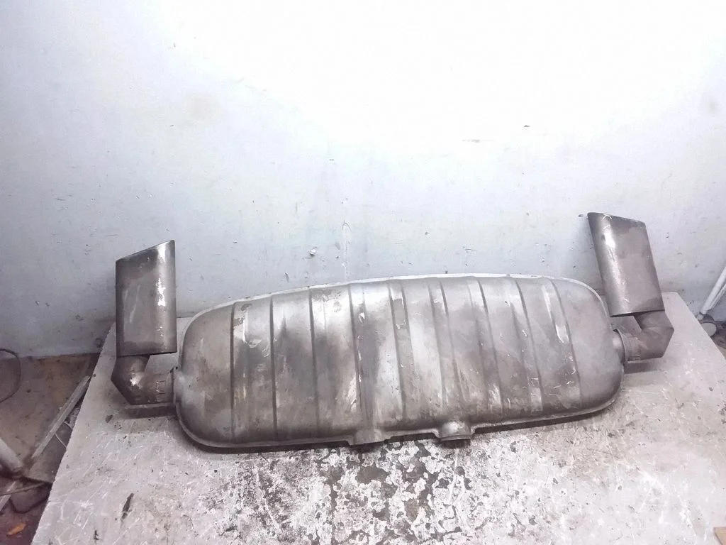 Muffler/silencer