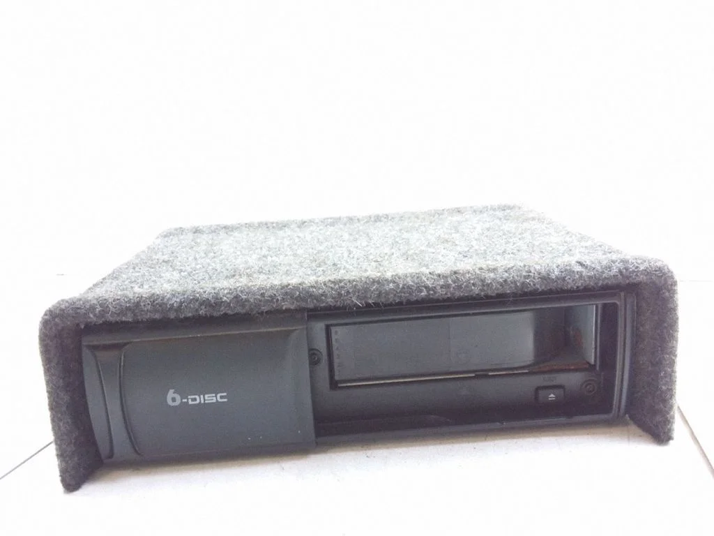 CD/DVD changer – Skoda Octavia Mk2 (1Z) (2004-2013)