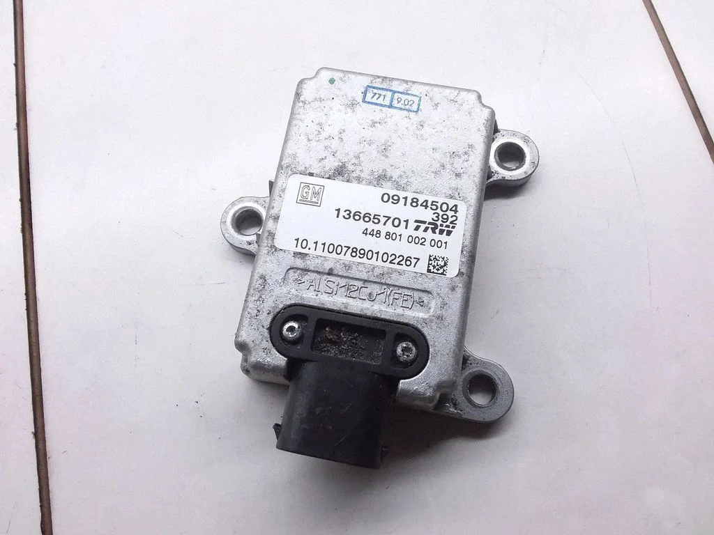 ESP acceleration yaw rate sensor – Saab 9-3 Ver2 (2003-2007)