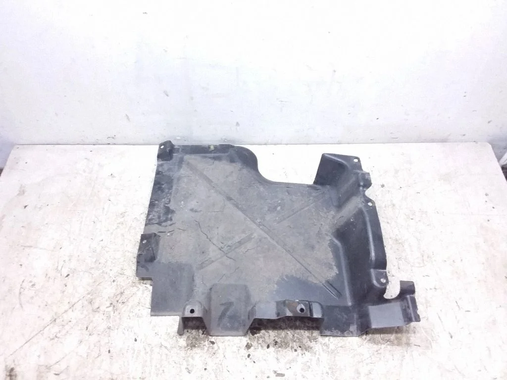 Rear underbody cover/under tray 7H3825211A
