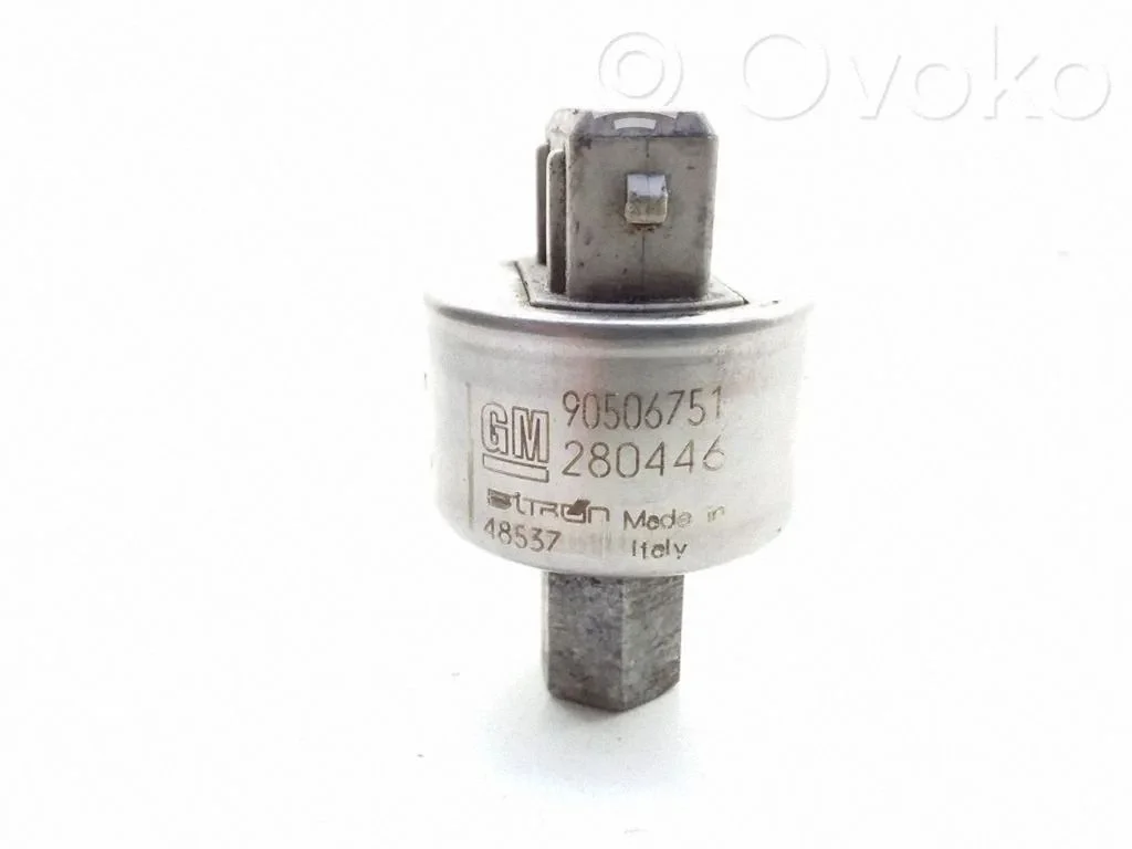 Air conditioning (A/C) pressure sensor – Opel Vectra B (1996-2002)