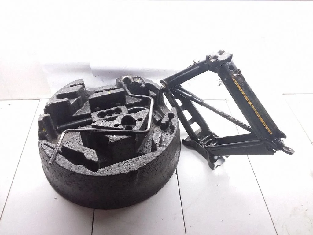 Lift Jack – Opel Signum (2003-2008)