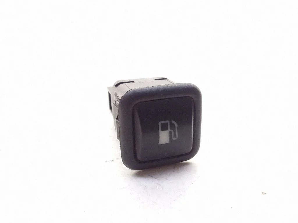 Fuel cap release pull handle – Volkswagen Passat B5 (1997-2000)