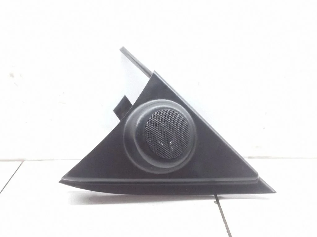 Front door high frequency speaker 963503E000