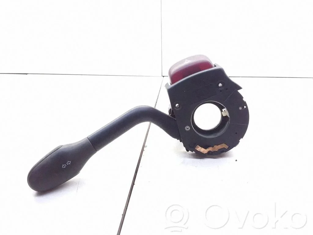 Indicator stalk – Volkswagen Passat B4 (1994-1996)