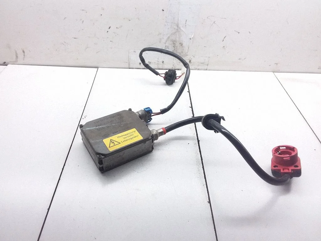 Headlight ballast module Xenon 00776007