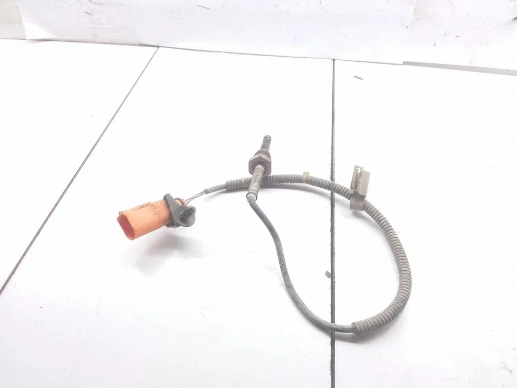 Exhaust gas temperature sensor – Volkswagen Crafter (2017-)