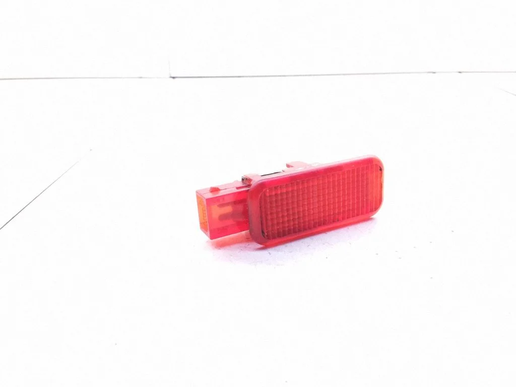 Rear door interior light – Audi A6 Allroad C5 (1999-2005)