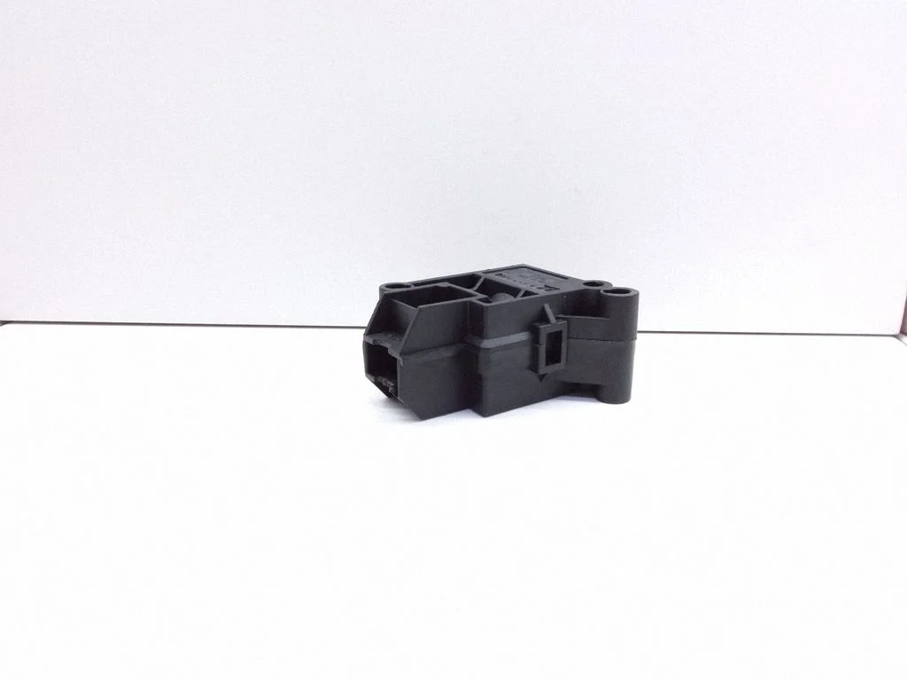 Fuel cut-off switch – Ford Mondeo MK I (1993-1996)