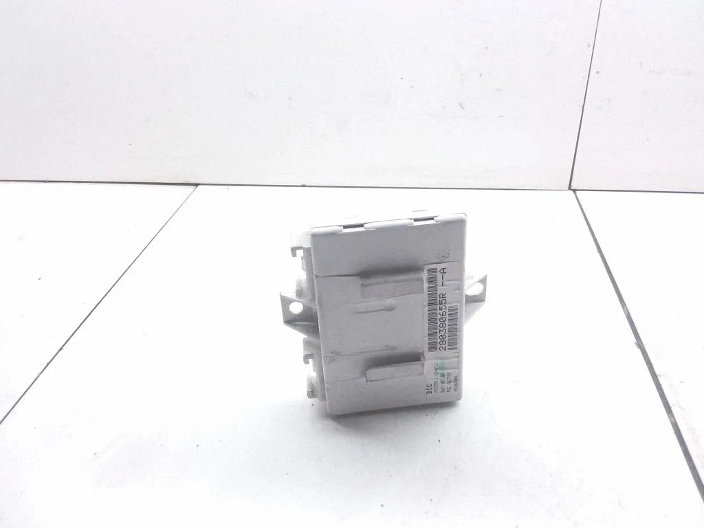 GPS navigation control unit/module – Renault Master III (2010-2024)