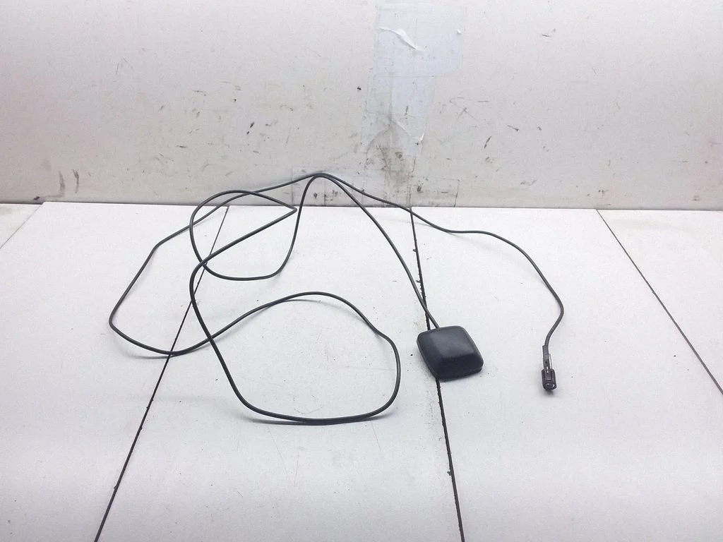 Aerial GPS antenna 1386212