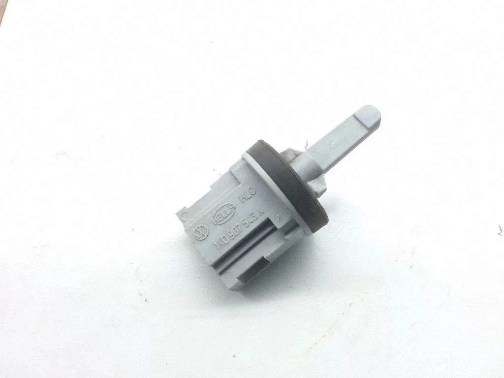 Czujnik temperatury wnętrza 1K0907543A