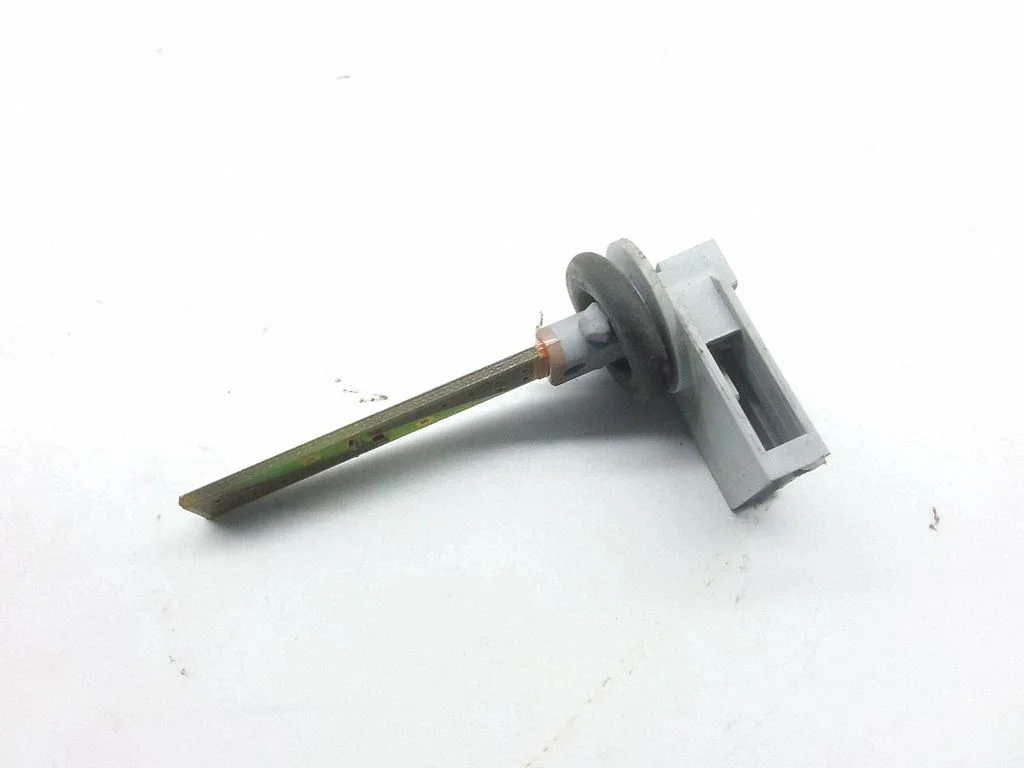 Czujnik temperatury wnętrza 4B0820539