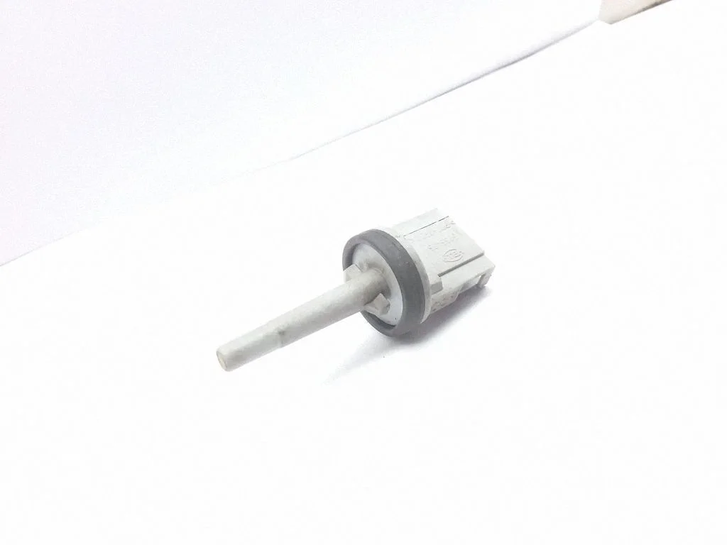 Salongi temperatuuri andur – Audi A4 S4 B6 8E 8H (2001-2005)