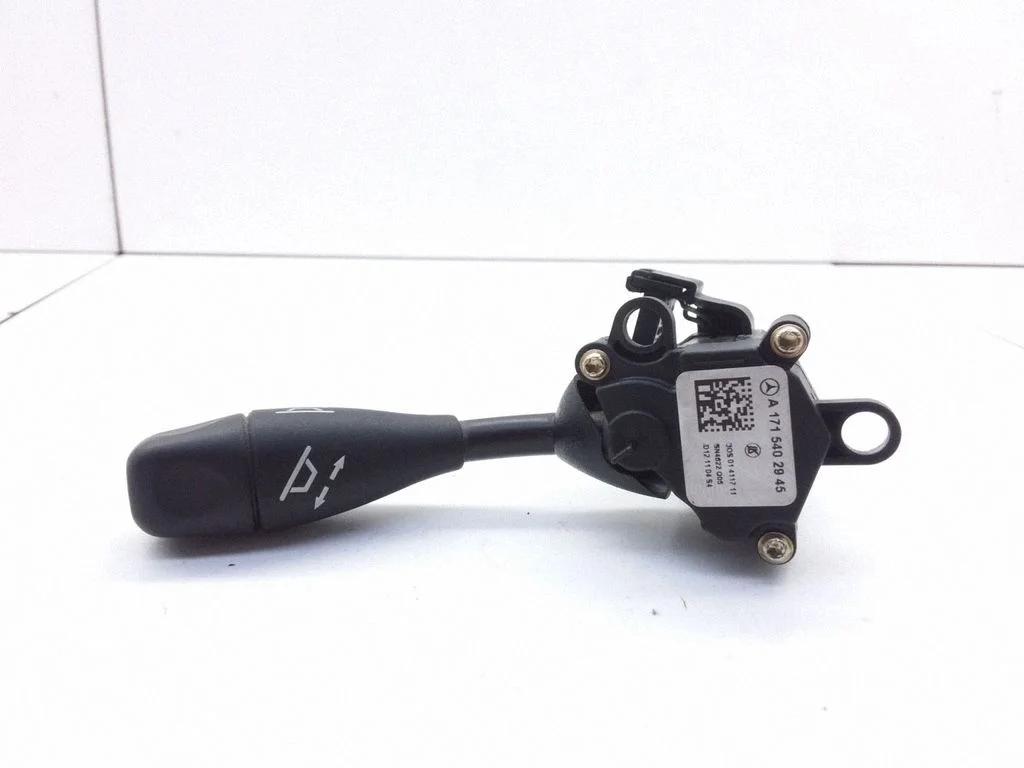 Steering wheel adjustment handle/lever – Mercedes-Benz E-Class W211 (2002-2009)