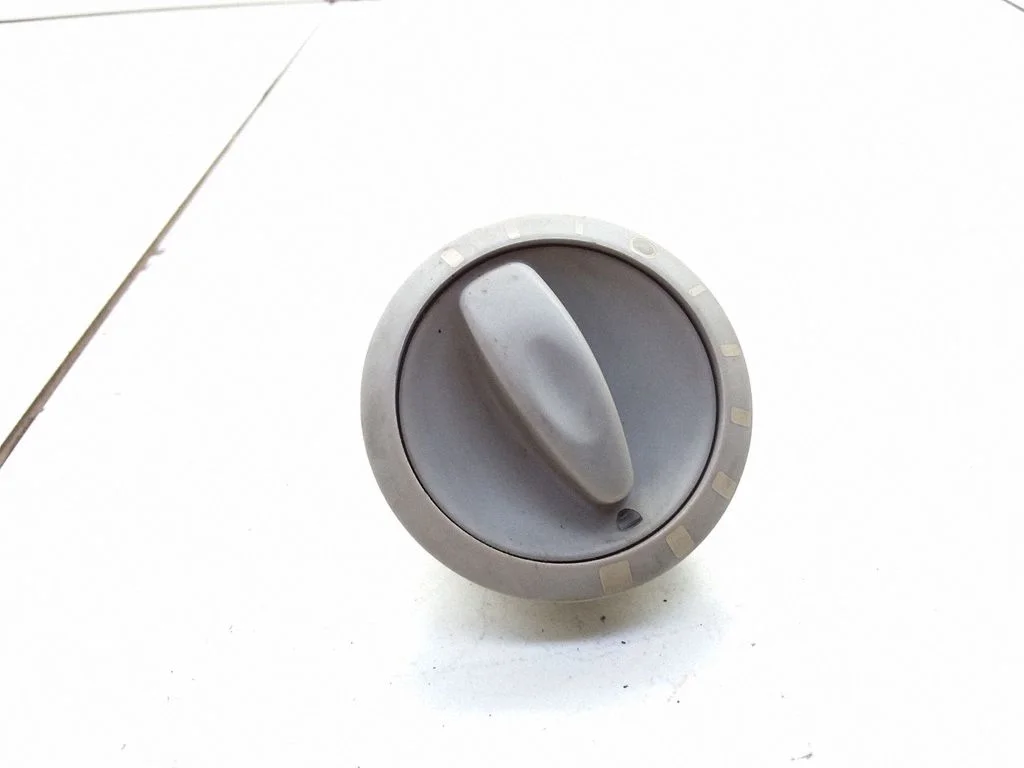Konditsioneeri (A/C) lüliti – Citroen C5 (2001-2004)