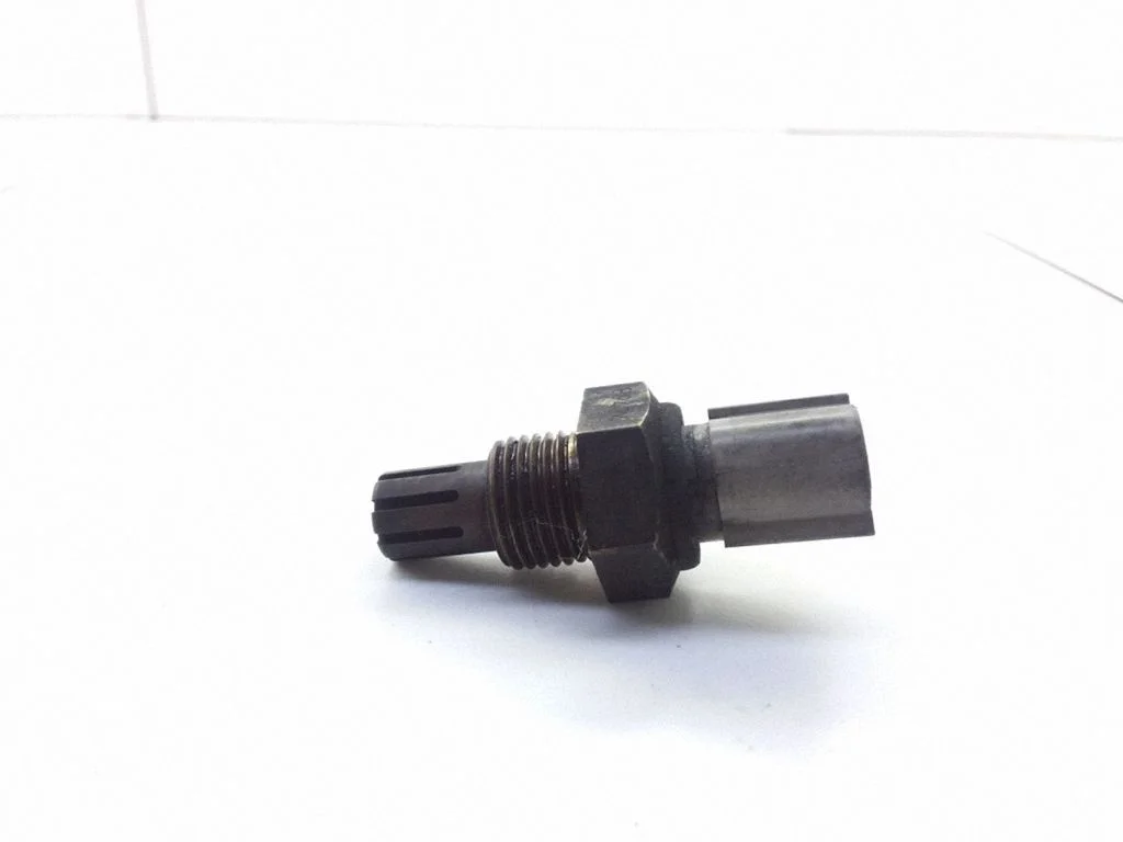 Intake air temperature sensor – Toyota Corolla Verso AR10 (2004-2009)