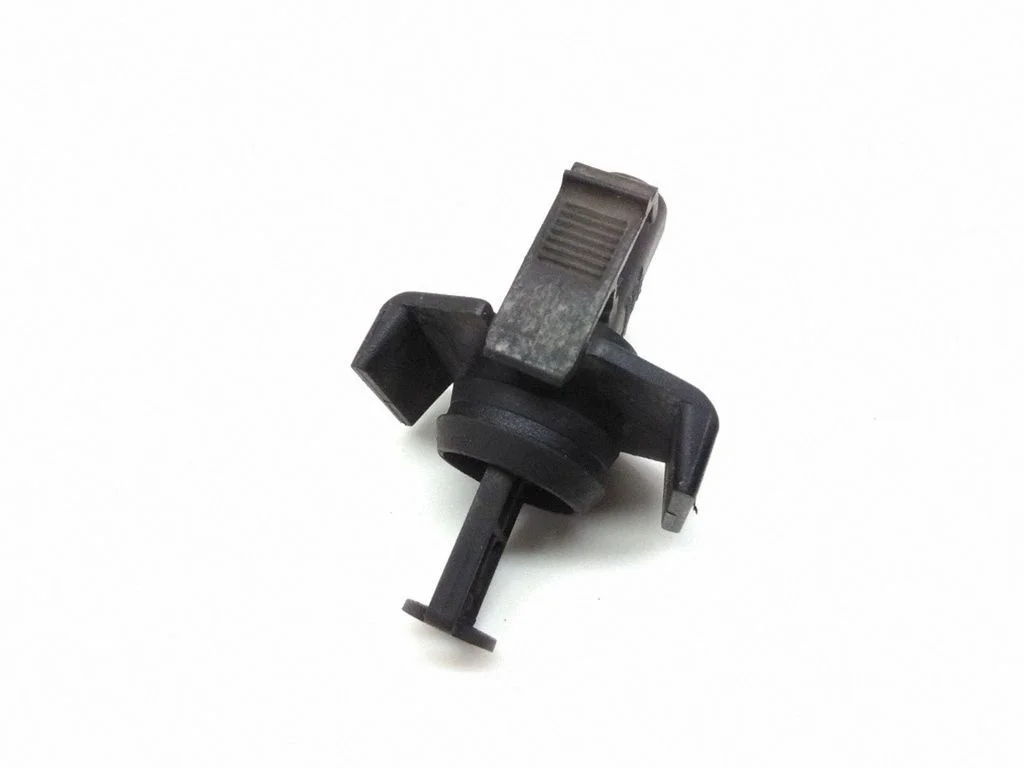 Intake air temperature sensor – Mercedes-Benz E-Class W210 (1995-2002)