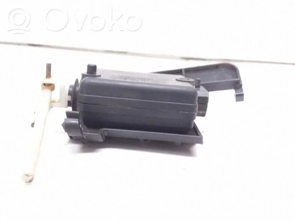 Central locking motor – Renault Megane II (2006-2008)