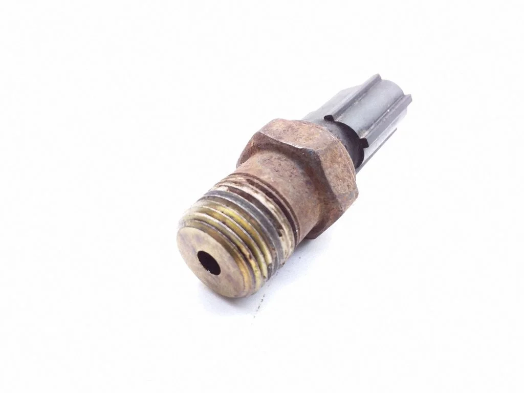 Oil pressure sensor