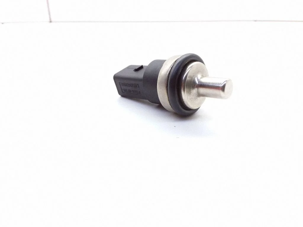 Fuel temperature sensor – Volkswagen Touran I (2003-2010)