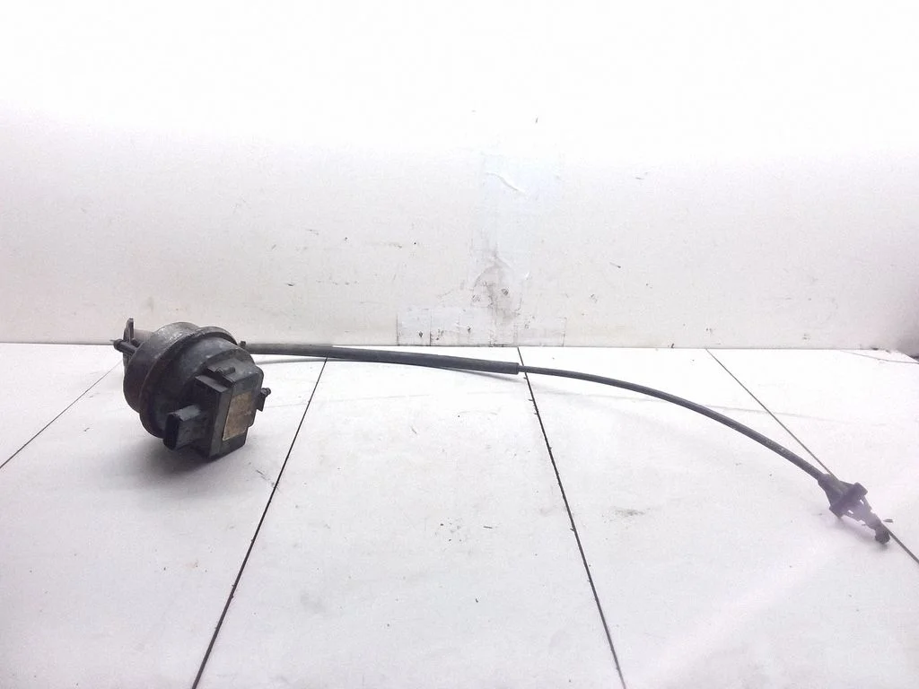 Throttle cable – Chrysler Voyager (2004-2007)