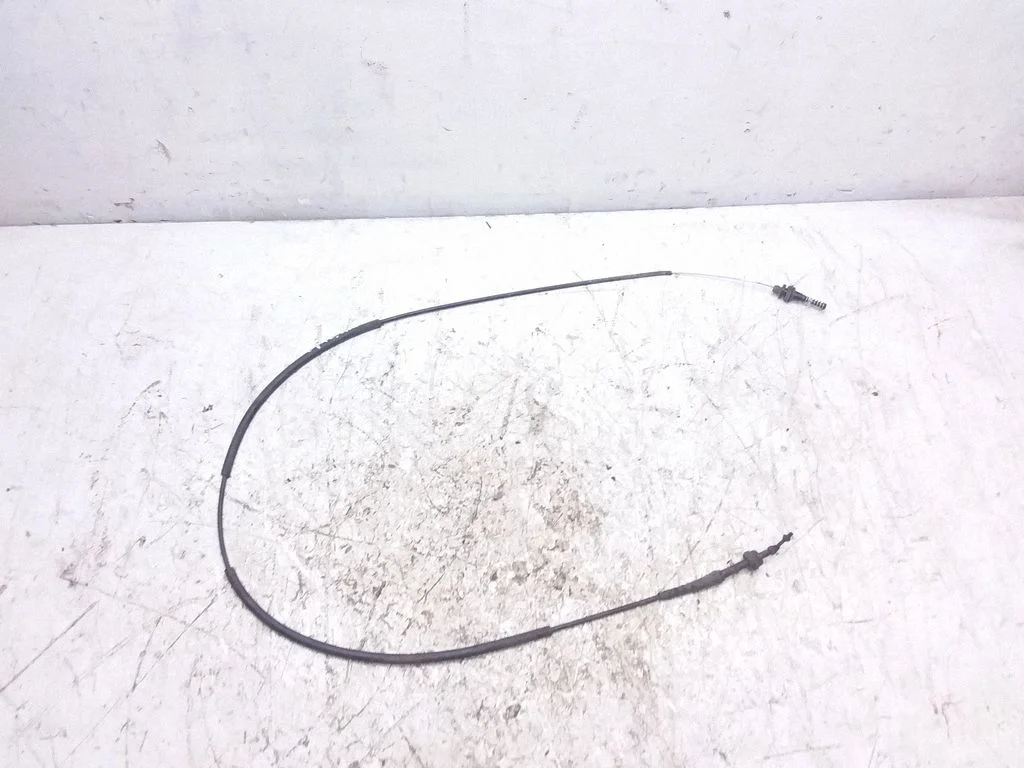 Throttle cable – Volkswagen New Beetle (1998-2010)