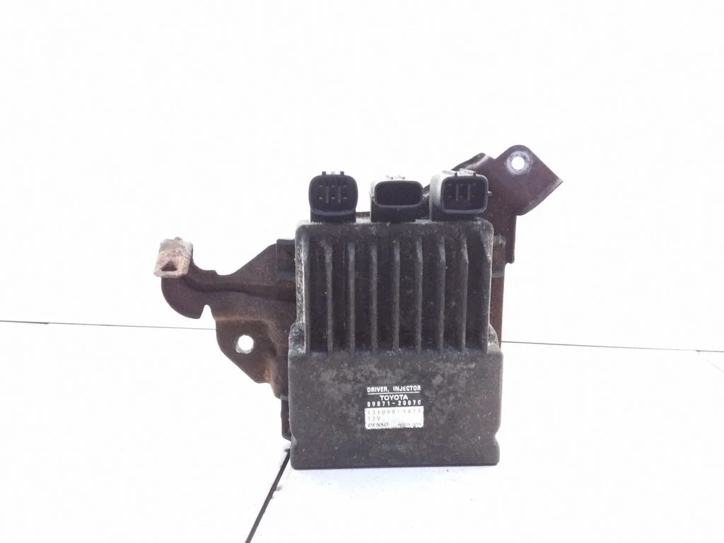 Kütusepihustite juhtplokk – Toyota Avensis T250 (2003-2006)