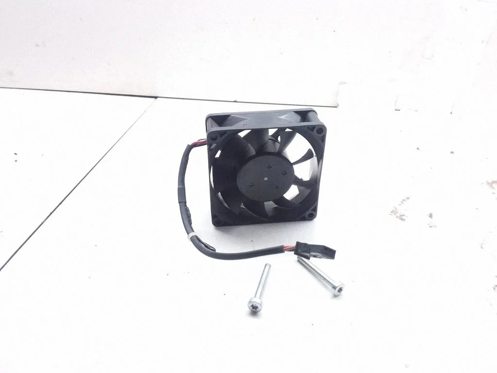 Engine control unit/module fan – BMW 5 Series F10 F11 (2009-2016)