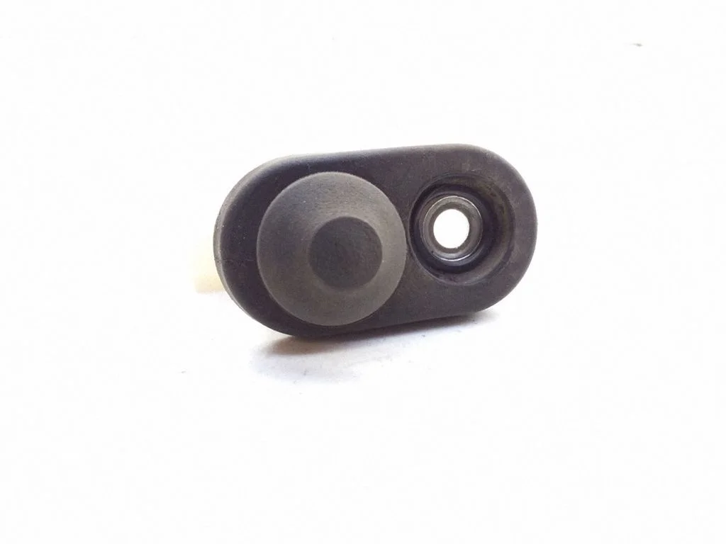Rear door sensor – Toyota Previa (XR30, XR40) II (2000-2006)