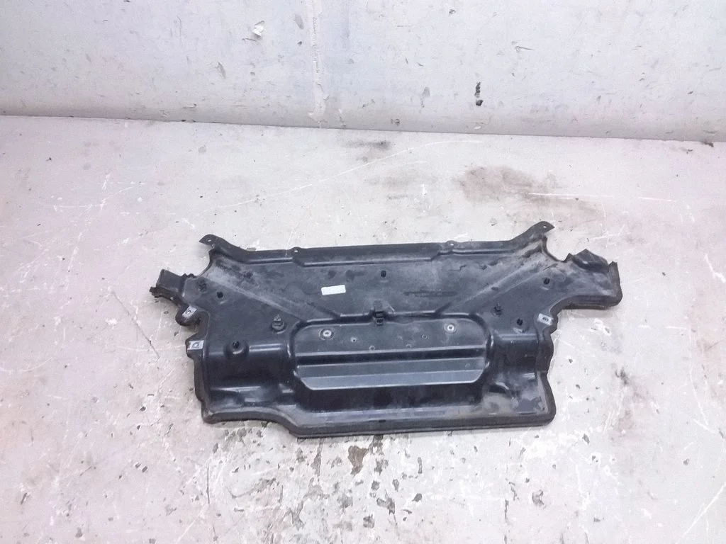 Osłona termiczna silnika – Land Rover Range Rover L405 (2013-2021)