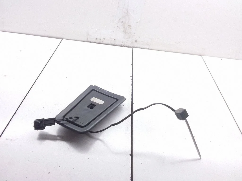 Outside/exterior temperature sensor – Chrysler Grand Voyager III (1995-2000)