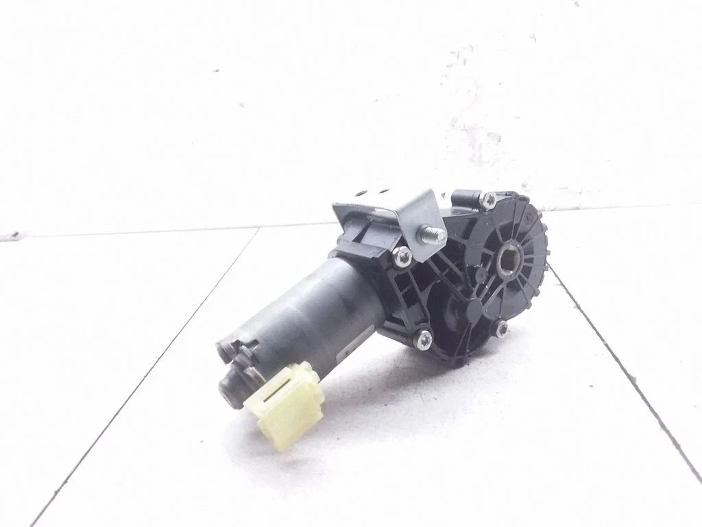 Seat adjustment motor – BMW 5 Series F10 F11 (2009-2016)